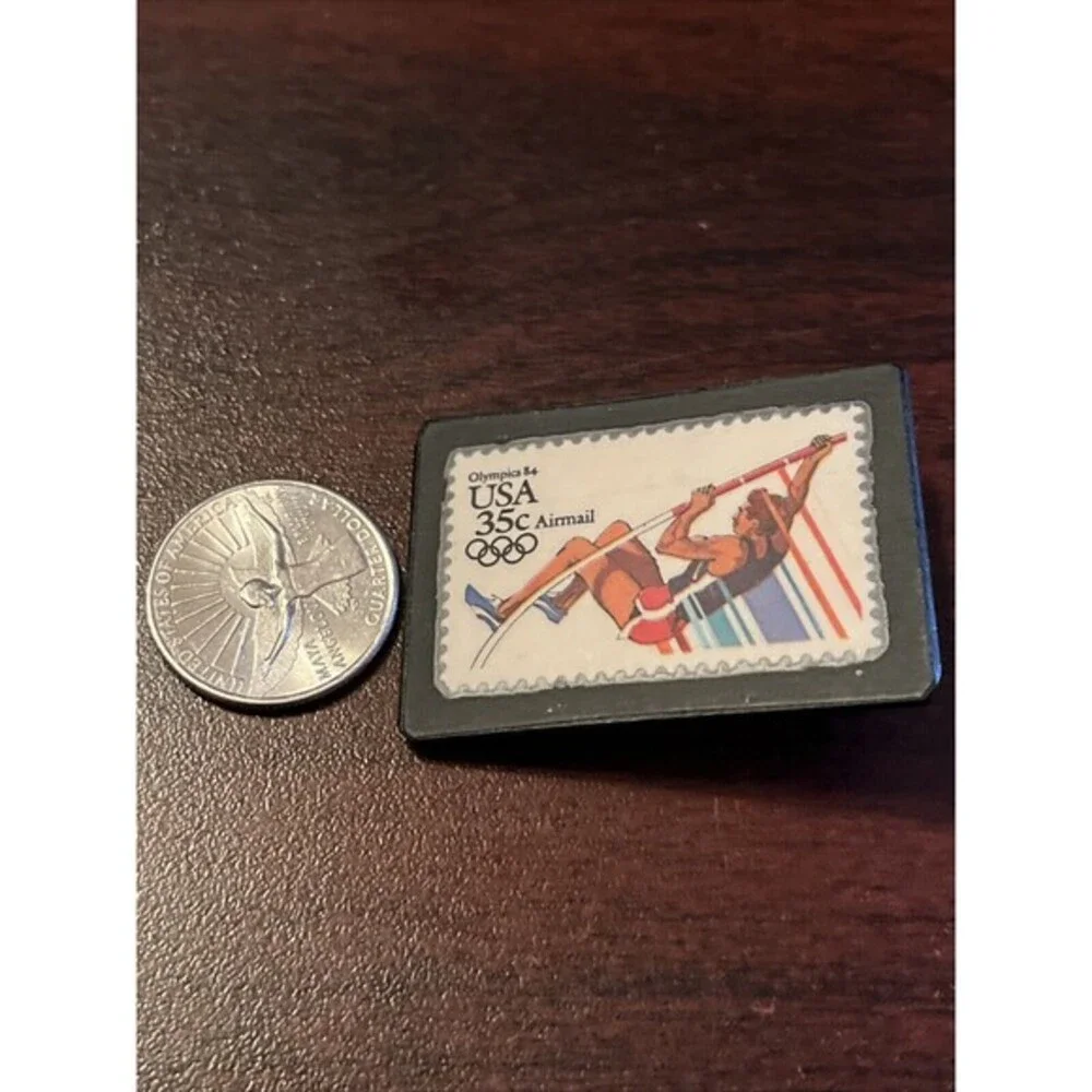 Vintage Olympic Games Team USA Stamp Pole‎ Vault Event Plastic Lapel Hat Pin